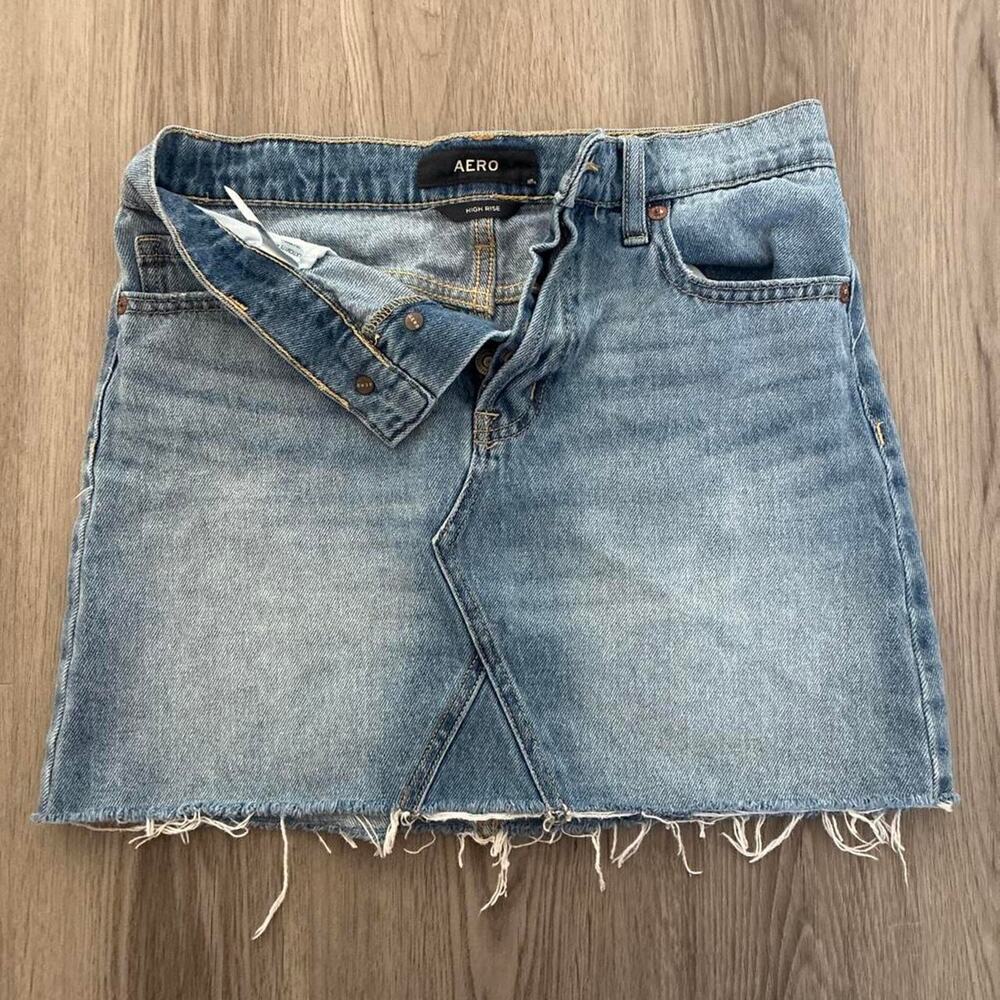 Womens size 0 aero blue